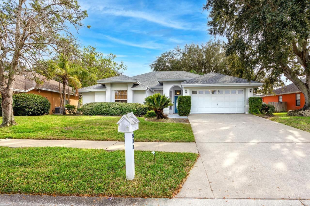 Palm Harbor Paradise - Lovely Home With Pool & Hot Tub Exterior photo