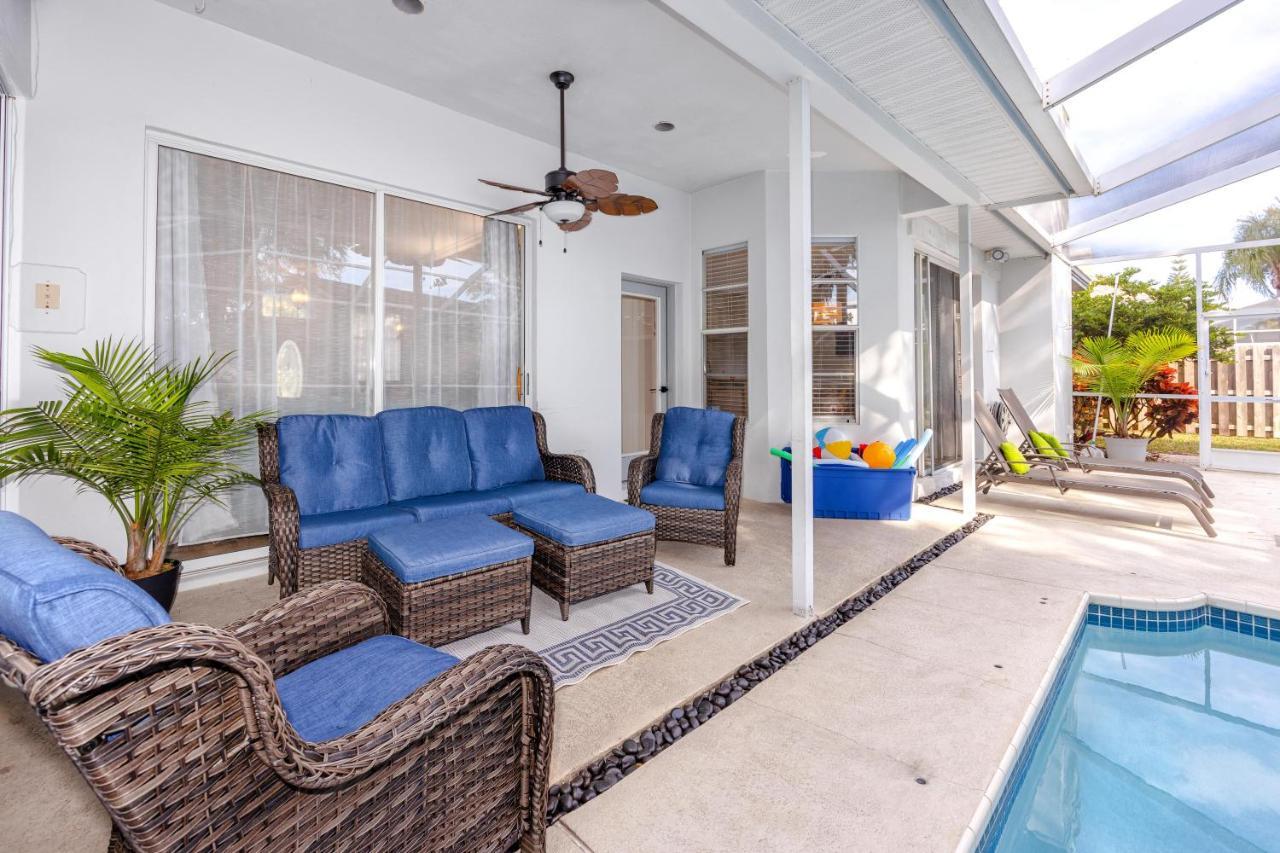 Palm Harbor Paradise - Lovely Home With Pool & Hot Tub Exterior photo