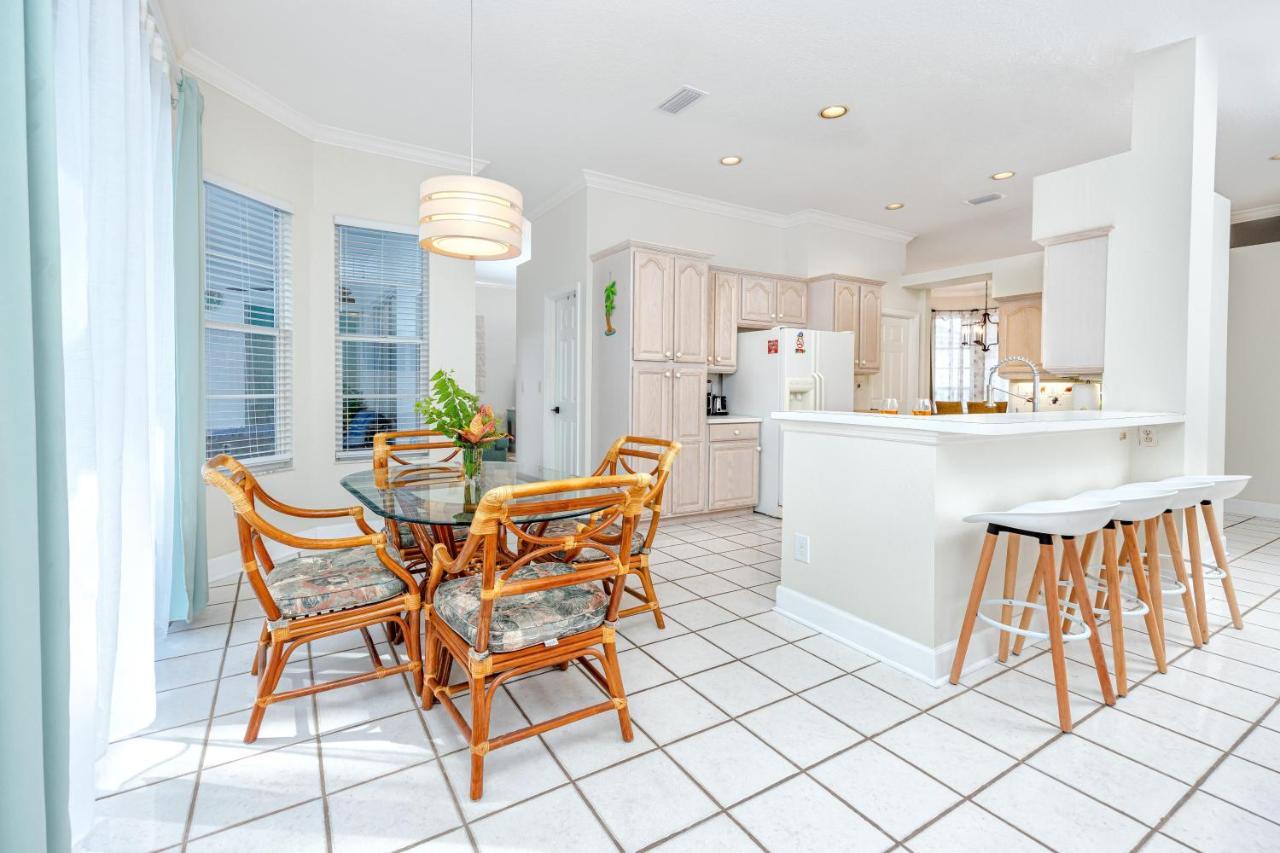Palm Harbor Paradise - Lovely Home With Pool & Hot Tub Exterior photo