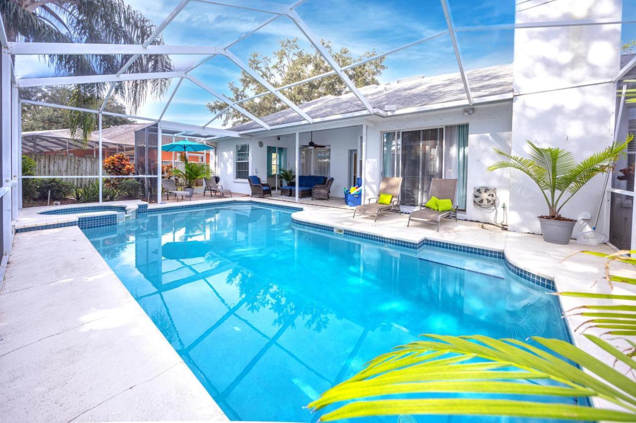 Palm Harbor Paradise - Lovely Home With Pool & Hot Tub Exterior photo